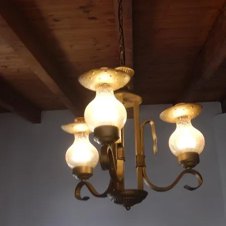 Jelena's Luxury 아파트호텔 Sarandë