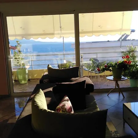 Jelena's Luxury 4* Sarandë