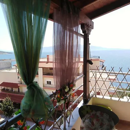 Jelena's Luxury 4* Sarandë